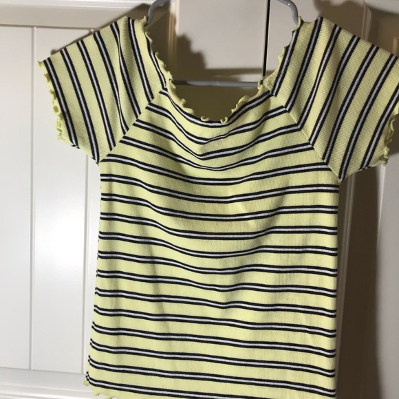 Justice shirts, kids - Picture 1 of 2